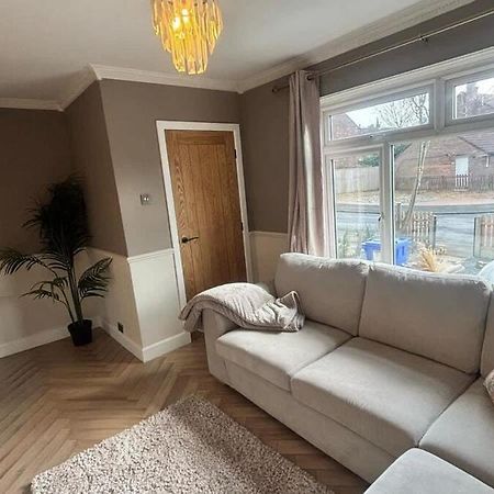 Stylish 2Bed - Manchester - Free Parking Хайд Экстерьер фото
