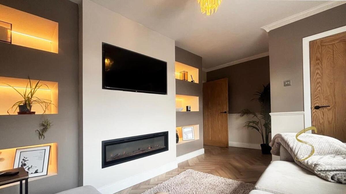 Stylish 2Bed - Manchester - Free Parking Хайд Экстерьер фото