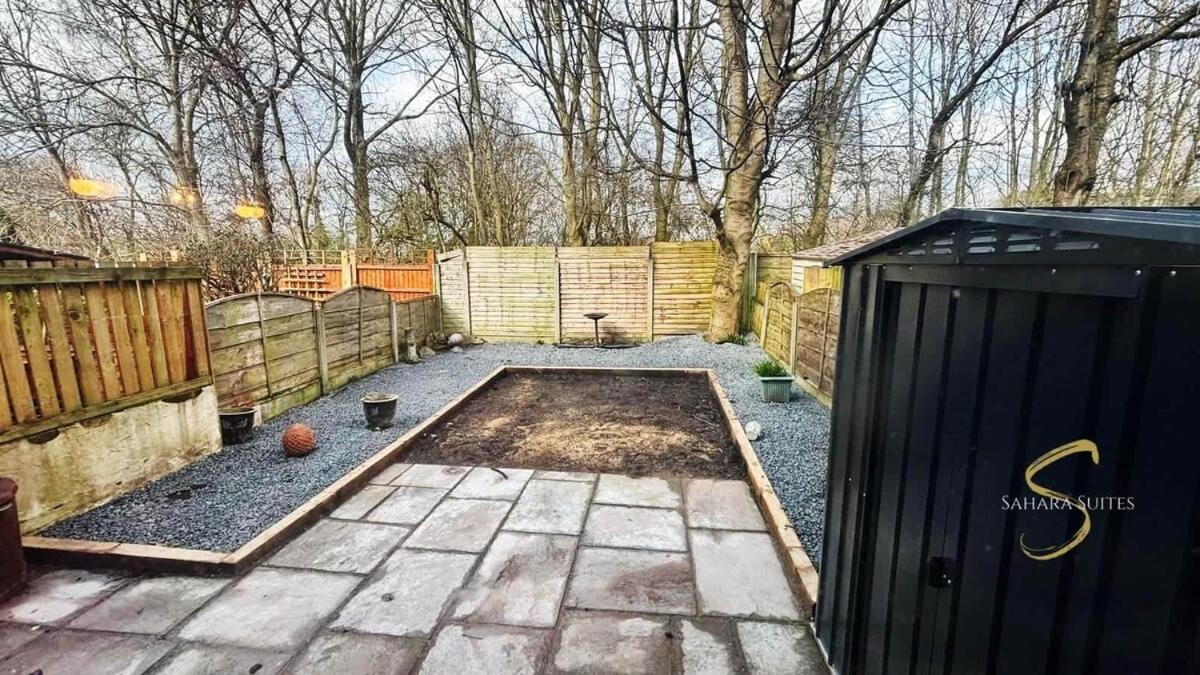 Stylish 2Bed - Manchester - Free Parking Хайд Экстерьер фото